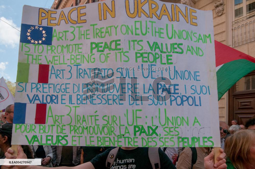 M5s Demonstration Against Rearmament - Milan