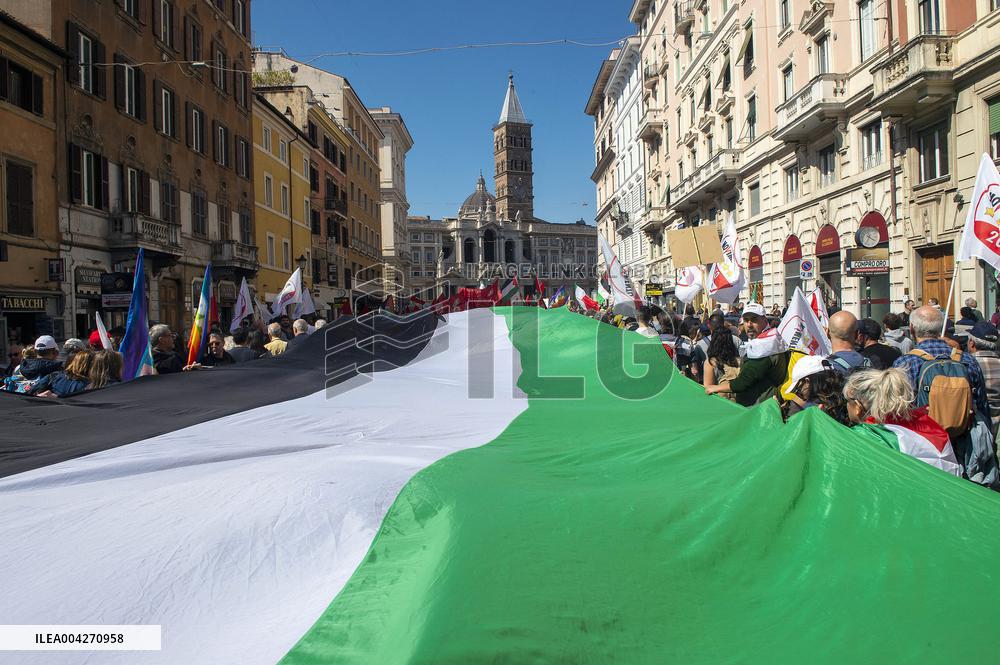 M5s Demonstration Against Rearmament - Milan
