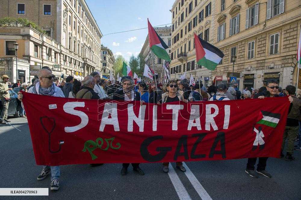 M5s Demonstration Against Rearmament - Milan