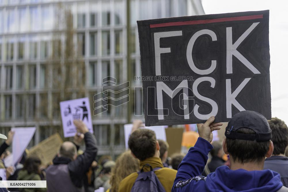 Demonstration against Tesla and Musk - Berlin