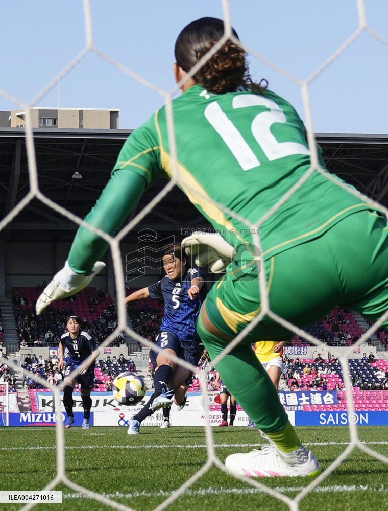 Football: Japan vs Colombia