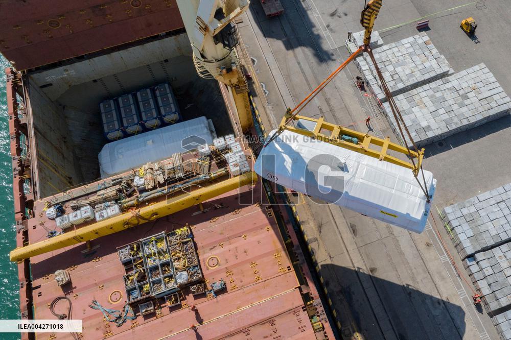 Lifeboats Shipped To France