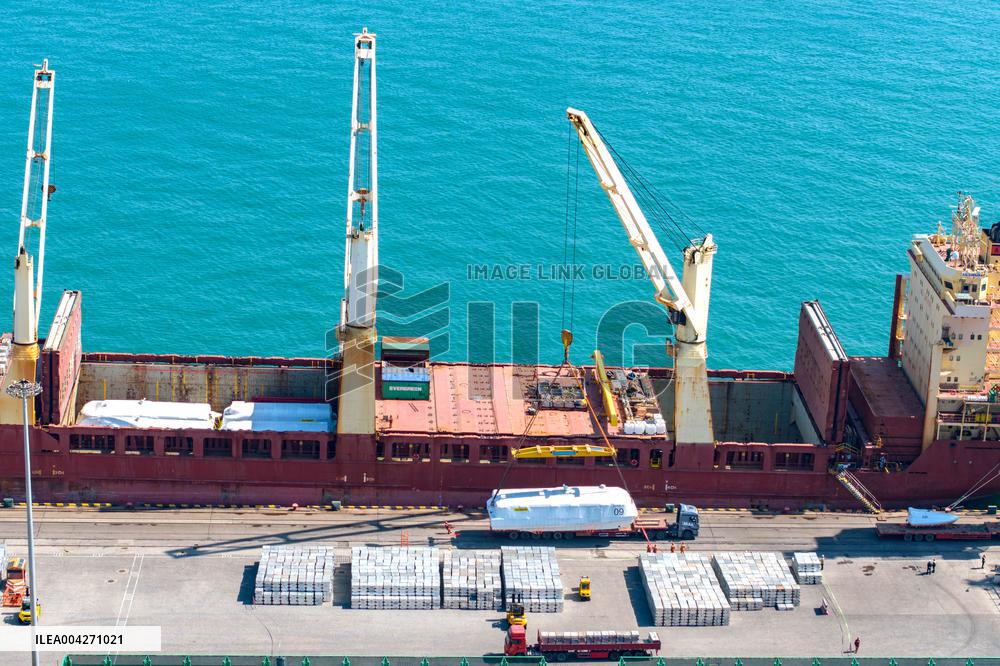 Lifeboats Shipped To France