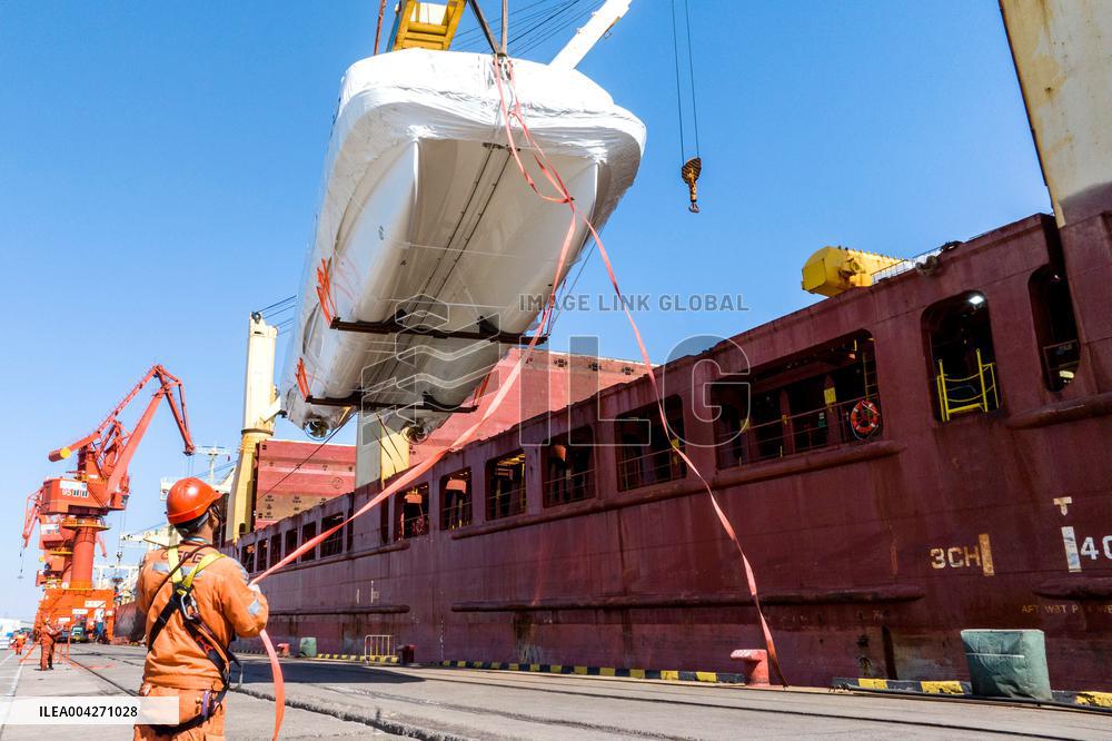 Lifeboats Shipped To France