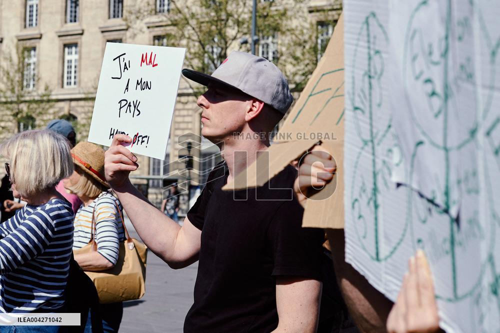 Anti-Trump Hands Off Rally - Paris