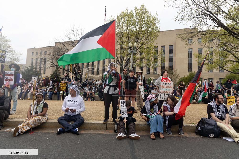 Pro-Palestine March to ICE in Washington