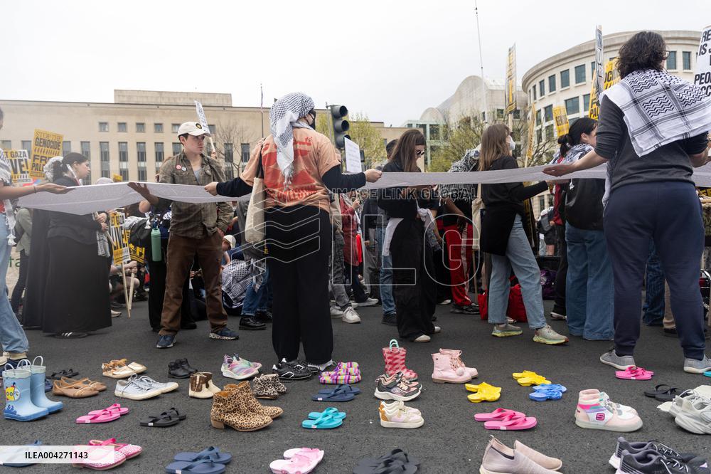 Pro-Palestine March to ICE in Washington