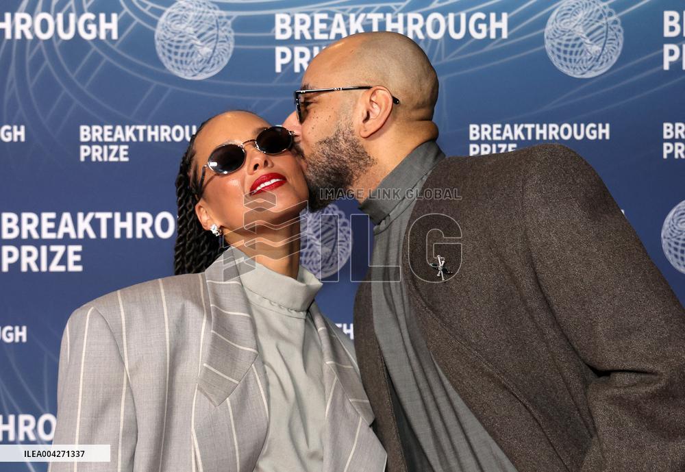 11th Breakthrough Prize Ceremony - Santa Monica