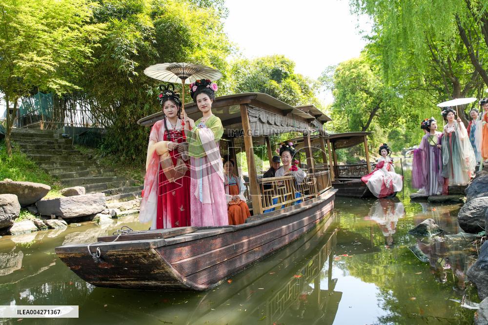 Hanfu Flower Festival