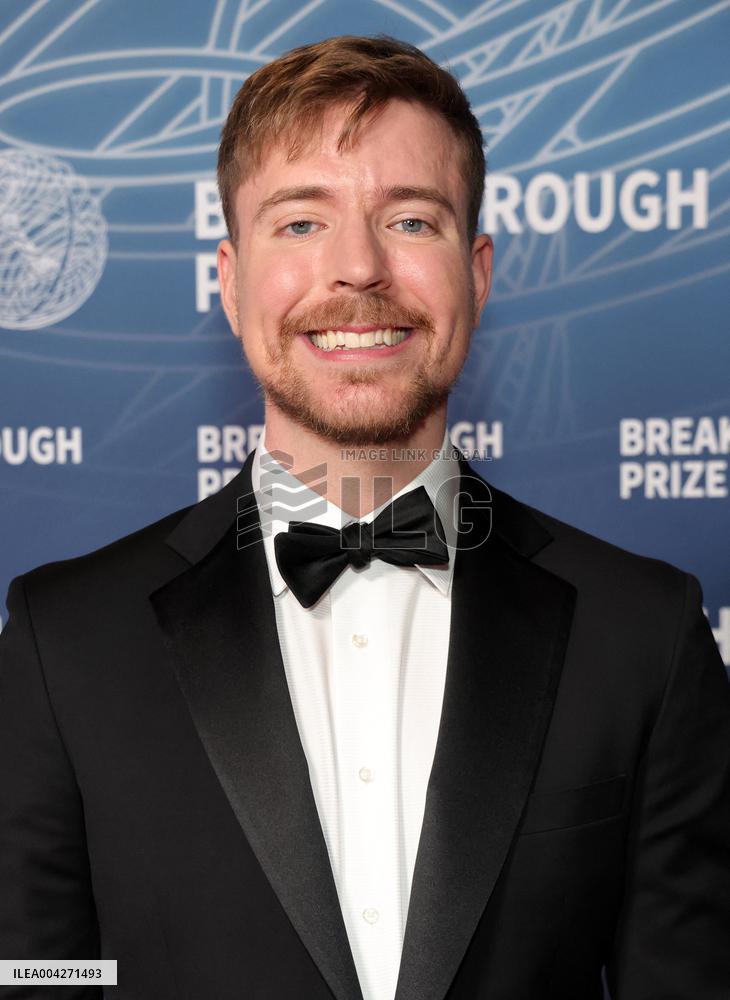 11th Breakthrough Prize Ceremony - Santa Monica