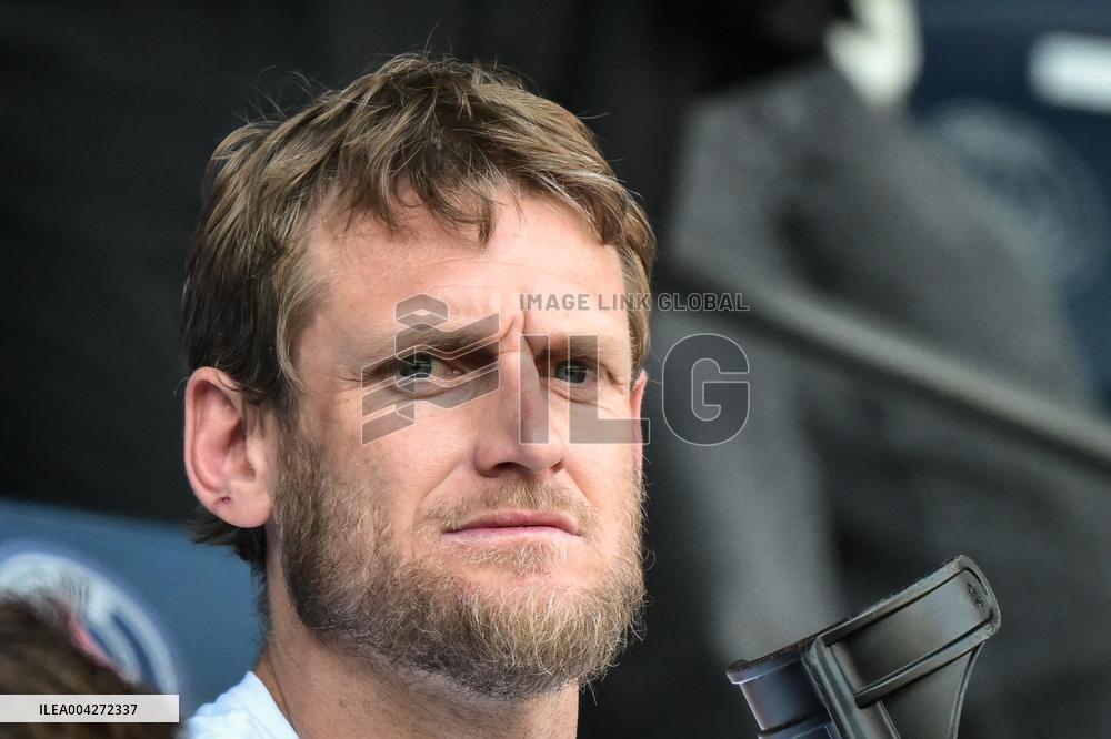 Ligue 1 PSG vs ANGERS SCO - celebrities - FA