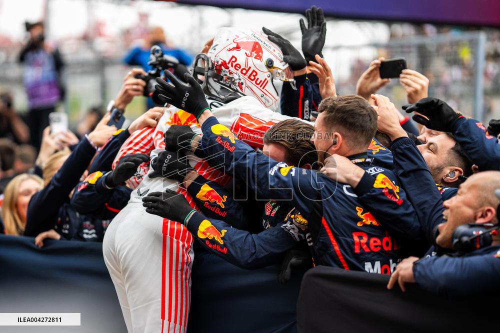 Formula 1 Japanese Grand Prix - Race Day - Suzuka