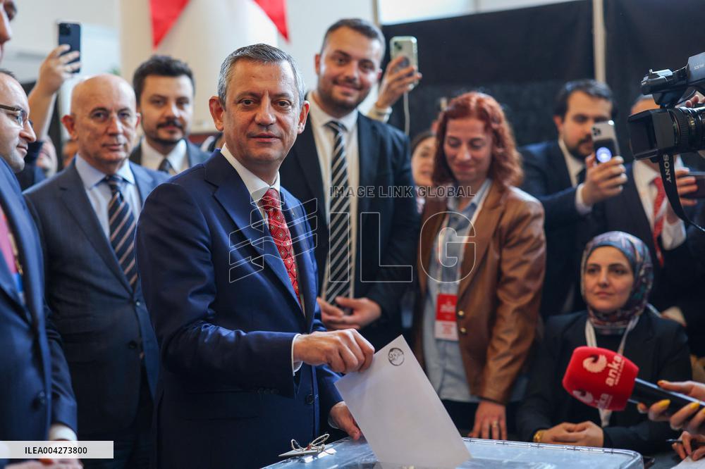 Main Opposition Calls For Elections During Extraordinary Congress - Turkey