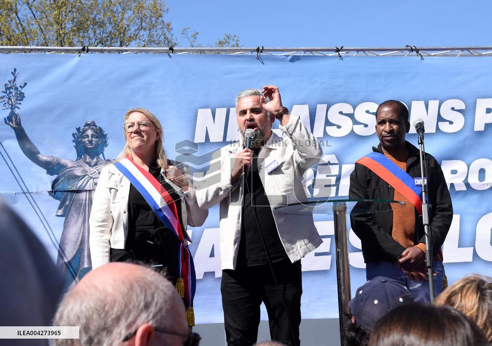 Demonstration Against The Far Right - Paris