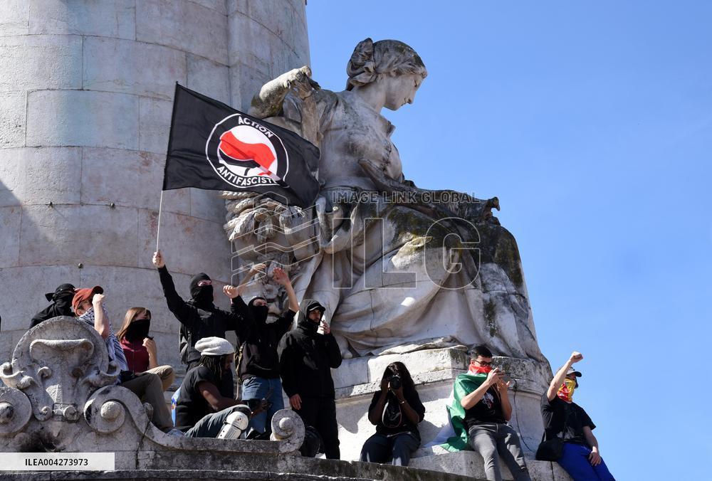 Demonstration Against The Far Right - Paris