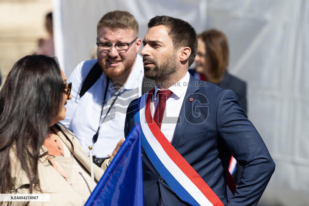 Rally in support of Marine Le Pen - Paris