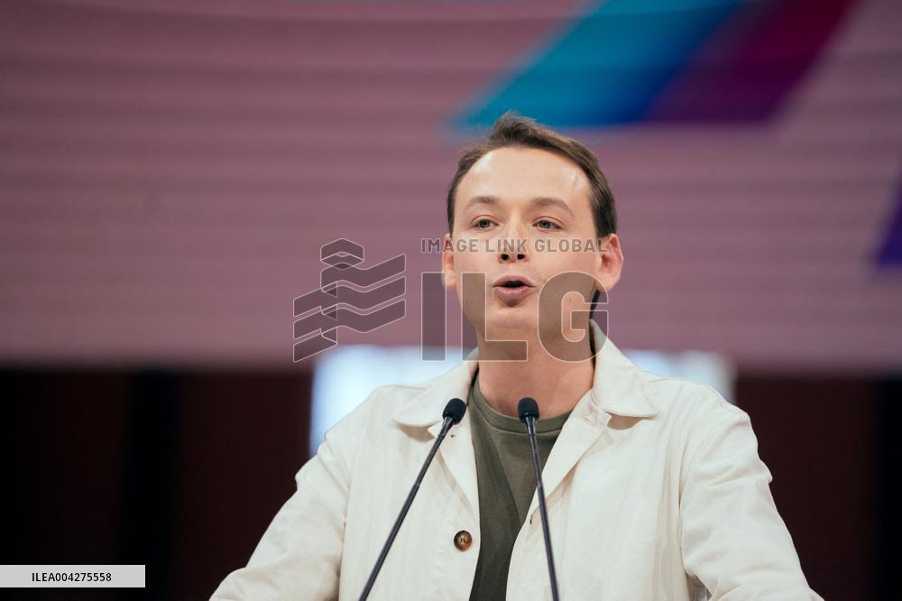 Speech by Gabriel Attal at the Renaissance meeting - Saint-Denis AJ