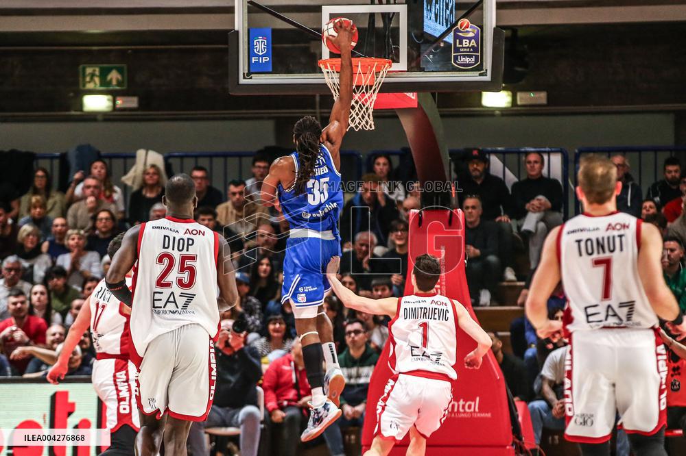 BASKET - Serie A - Unahotels Reggio Emilia vs EA7 Emporio Armani Milano