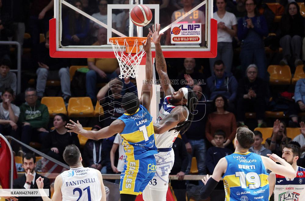 BASKET - Serie A2 - Flats Service Fortitudo Bologna vs UEB Gesteco Cividale