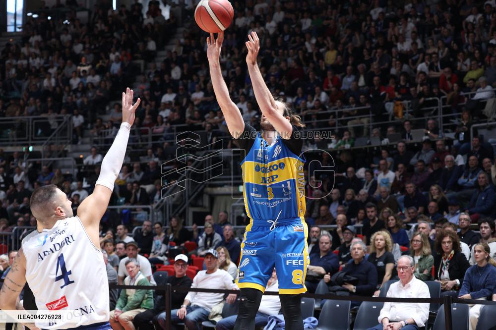 BASKET - Serie A2 - Flats Service Fortitudo Bologna vs UEB Gesteco Cividale