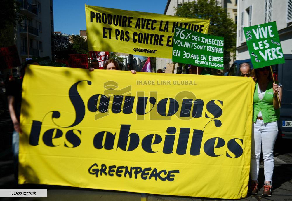 March Against Pesticides on World Health Day - Paris