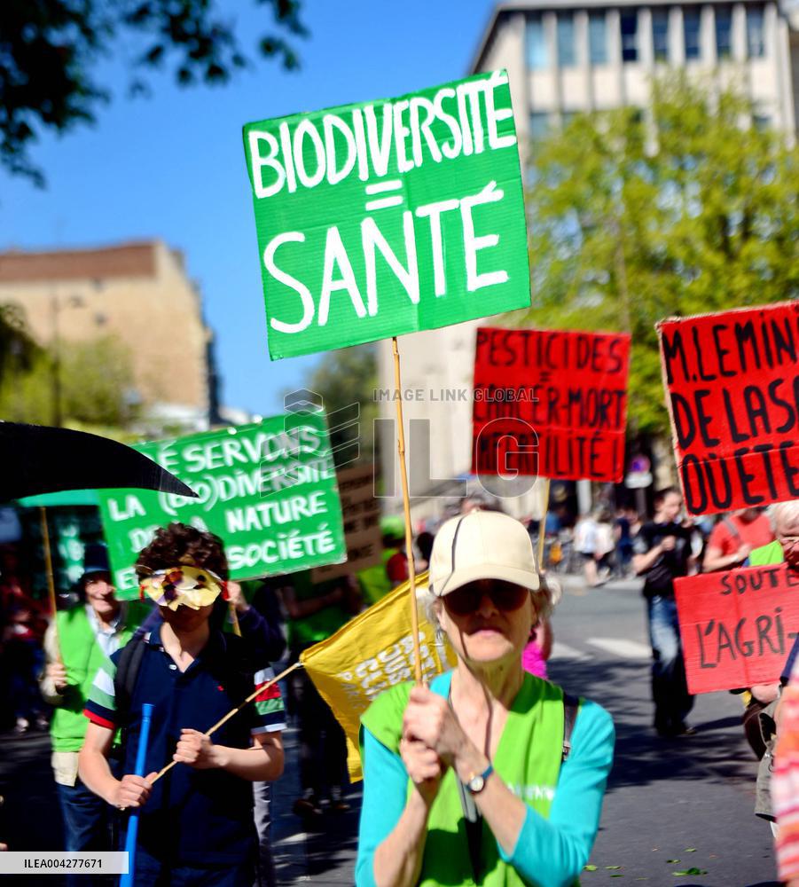 March Against Pesticides on World Health Day - Paris