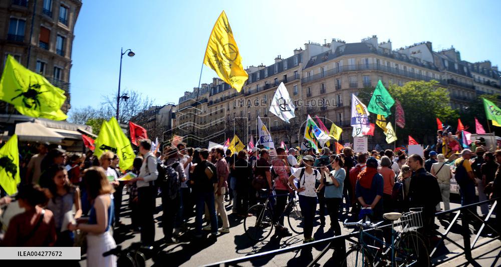 March Against Pesticides on World Health Day - Paris