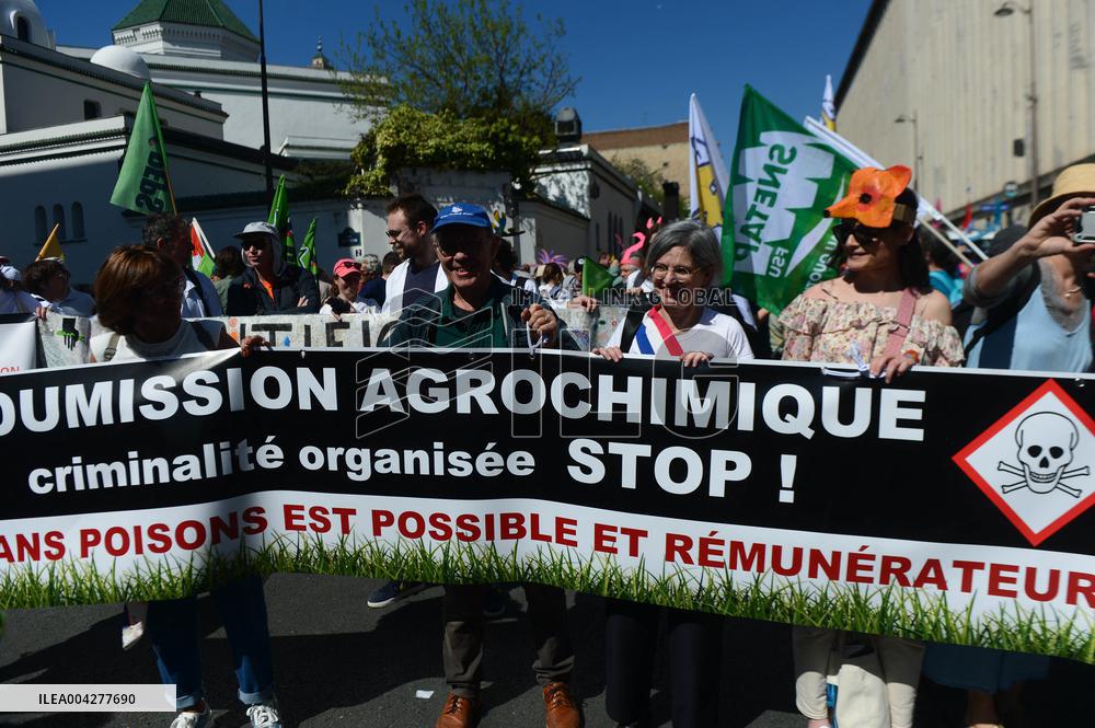March Against Pesticides on World Health Day - Paris