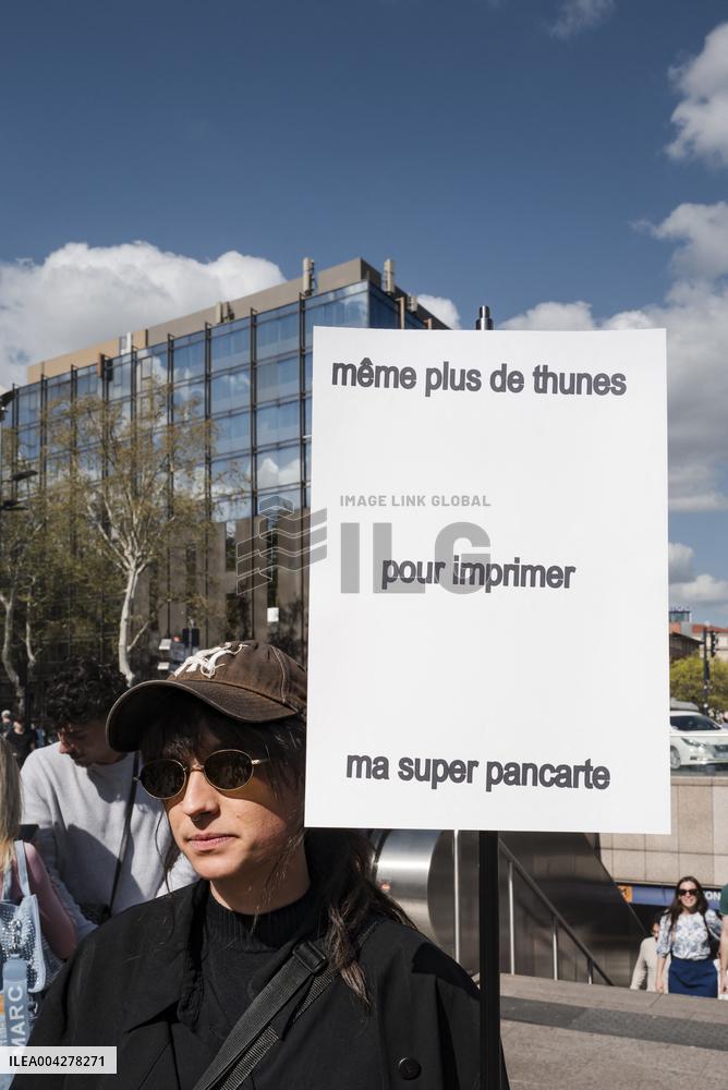 Demonstration Artists Against Precarity in Toulouse