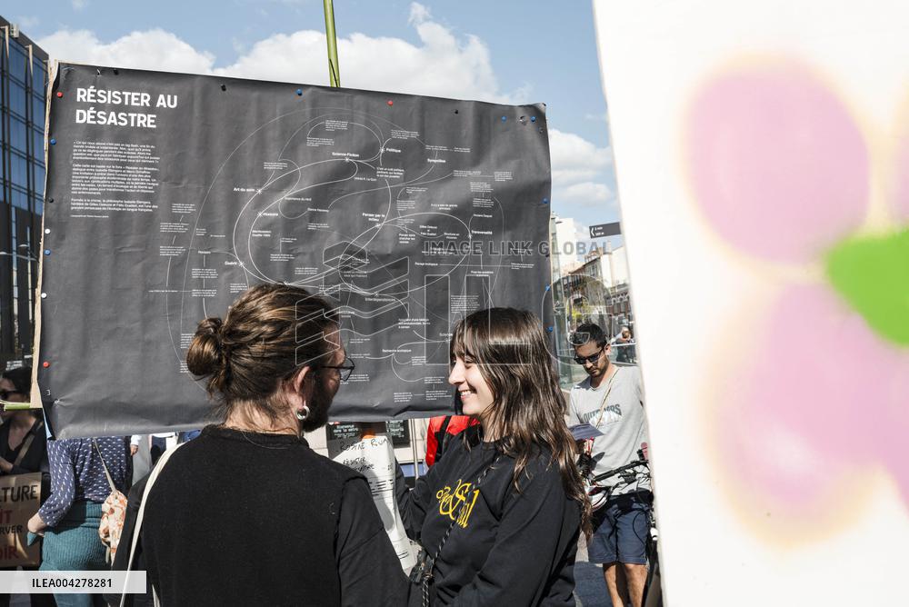 Demonstration Artists Against Precarity in Toulouse