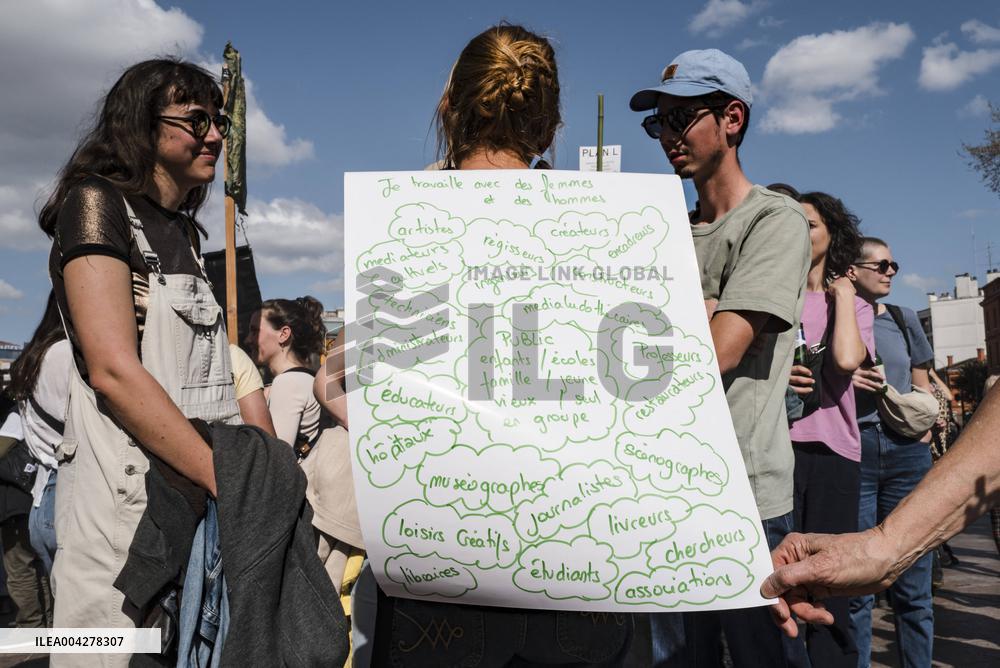 Demonstration Artists Against Precarity in Toulouse