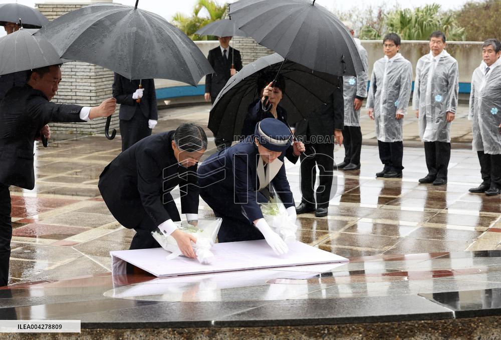 Japan emperor, empress visit Iwoto Island