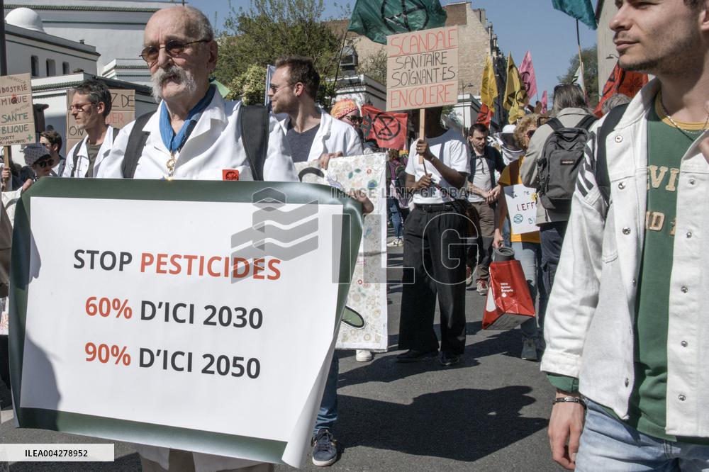 World Health Day Pesticide Walk - Paris