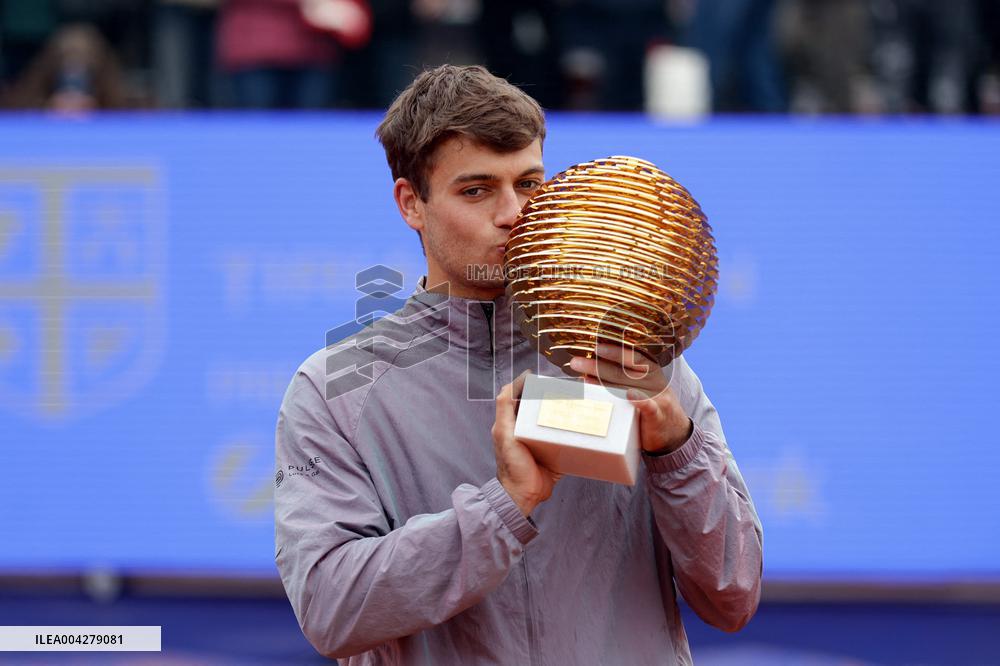 Flavio Cobolli Wins First ATP Tour Title in Bucharest
