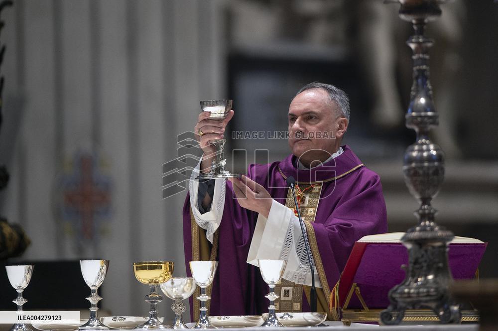 Veil of Veronica Ceremony at St. Peters Basilica - Vatican