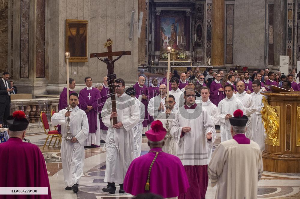 Veil of Veronica Ceremony at St. Peters Basilica - Vatican