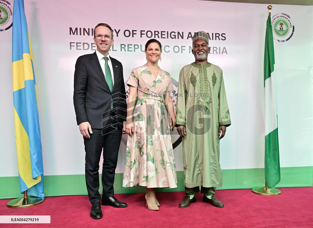 CROWN PRINCESS VICTORIA IN NIGERIA