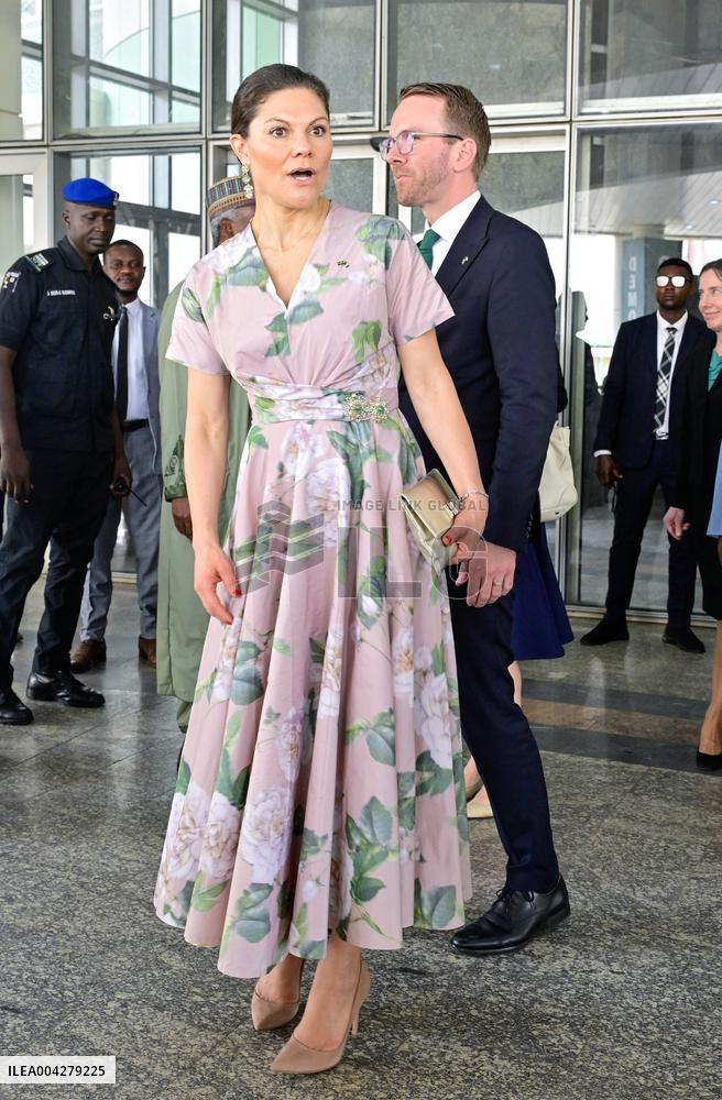 CROWN PRINCESS VICTORIA IN NIGERIA