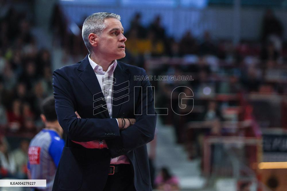 BASKET - Serie A - Openjobmetis Varese vs Vanoli Basket Cremona