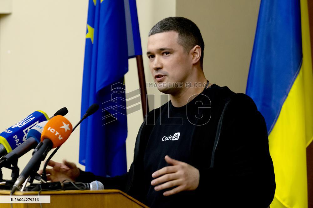 Andriy Yermak meets with students of Institute of International Relations in Kyiv