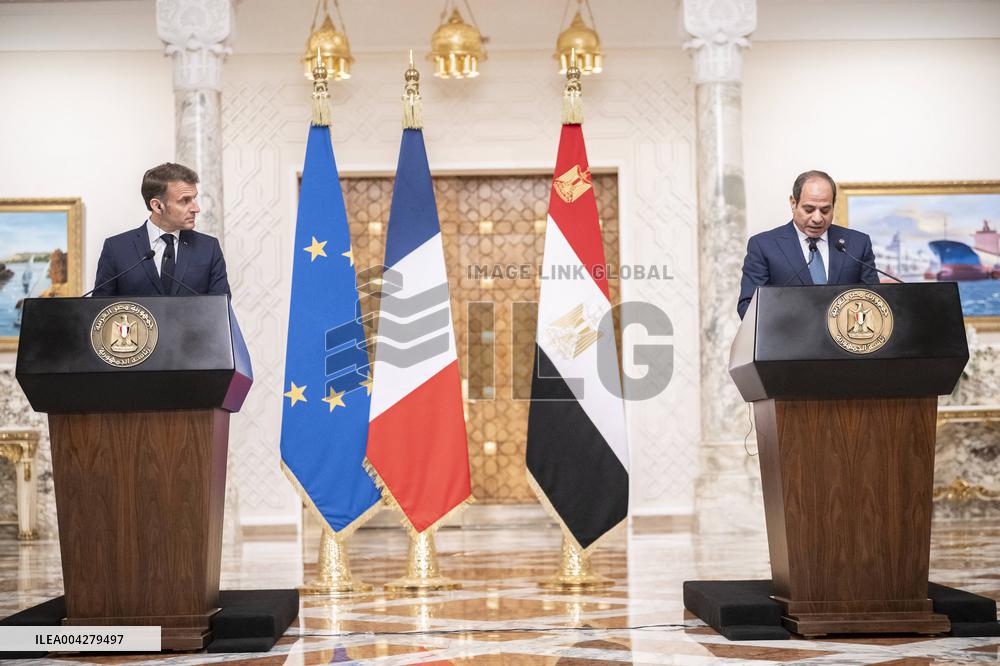 Presidents Sisi And Macron Exchange Signed-Bilateral Agreements - Cairo