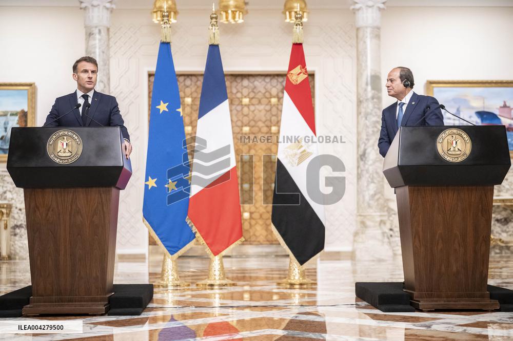 Presidents Sisi And Macron Exchange Signed-Bilateral Agreements - Cairo