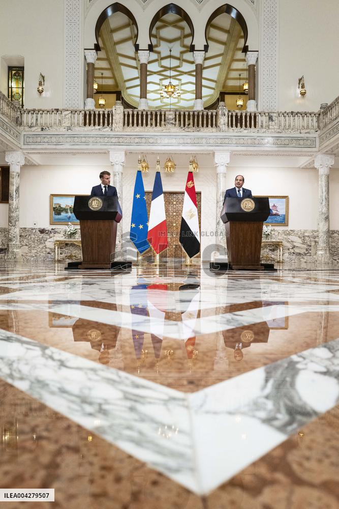 Presidents Sisi And Macron Exchange Signed-Bilateral Agreements - Cairo