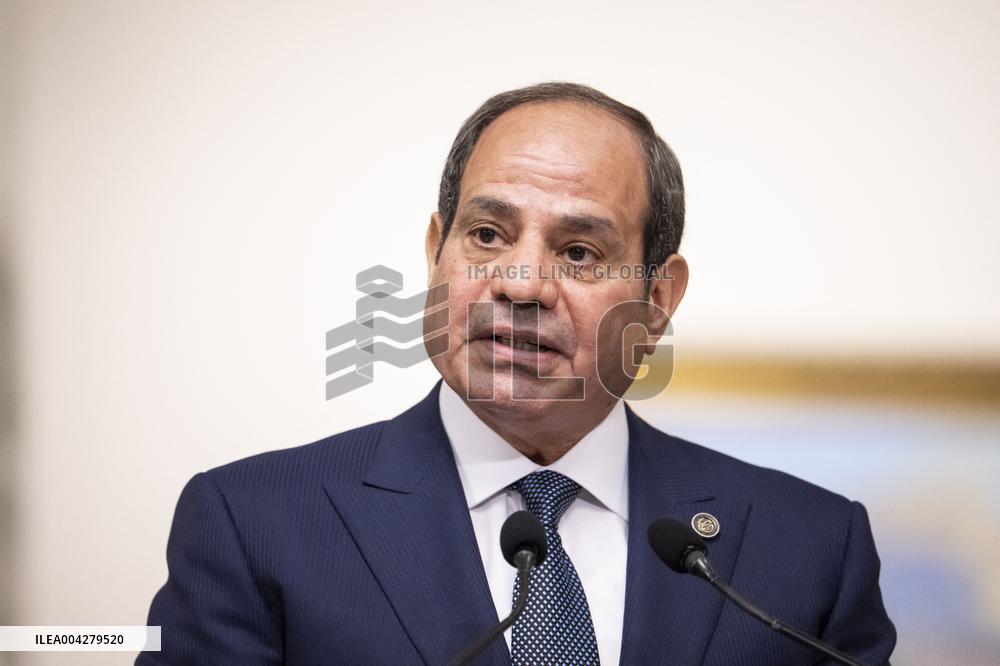 Presidents Sisi And Macron Exchange Signed-Bilateral Agreements - Cairo