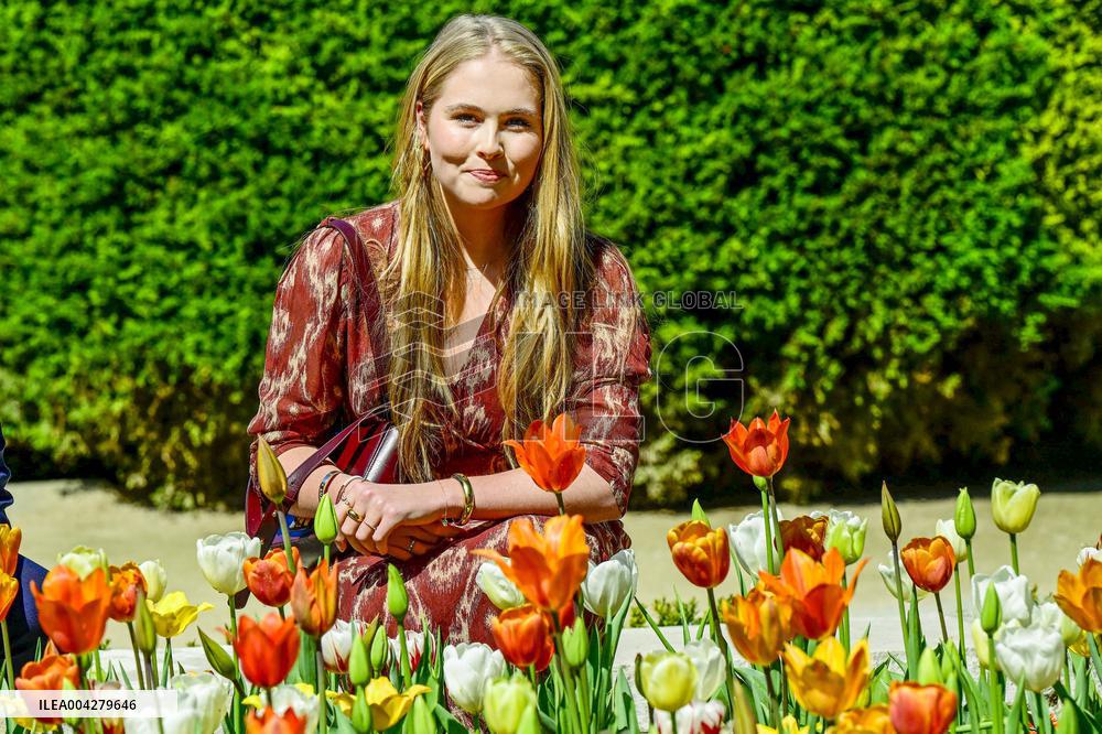 Princess Amalia Of The Netherlands Unveils A Plaque - Madrid