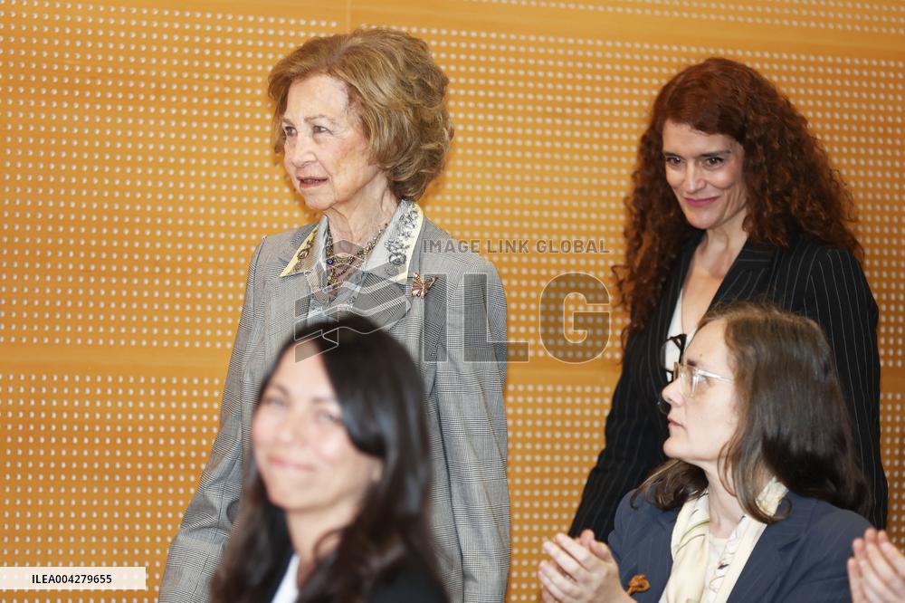 Queen Sofia Launches Extraordinary Brains Campaign - Madrid