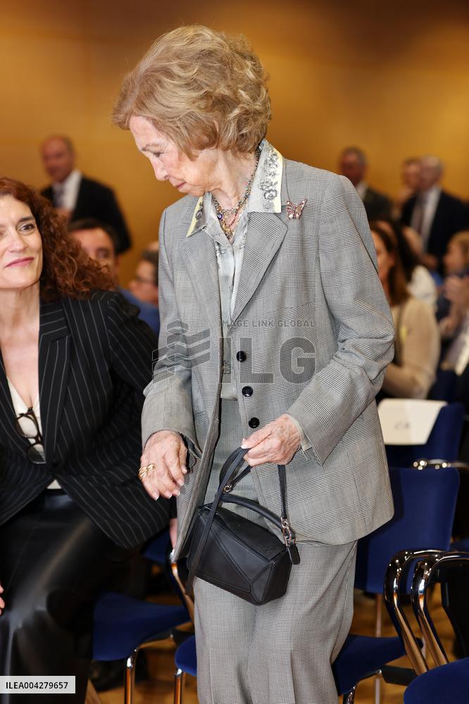 Queen Sofia Launches Extraordinary Brains Campaign - Madrid