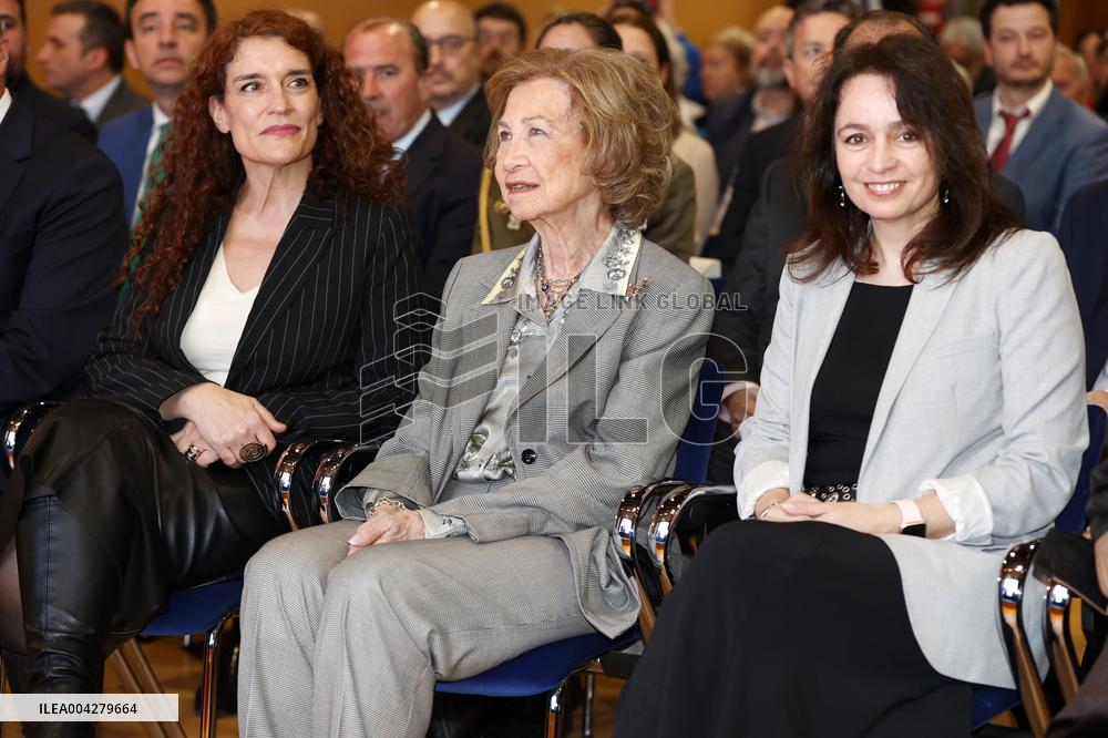 Queen Sofia Launches Extraordinary Brains Campaign - Madrid