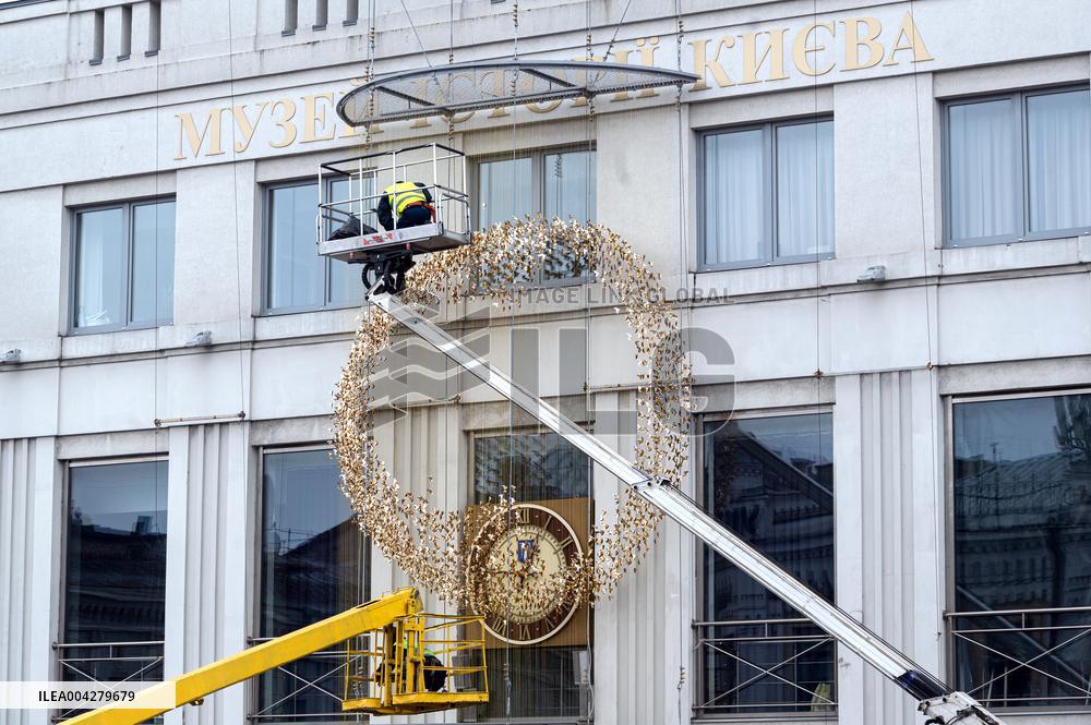More than 5,000 origami to be installed at Kyiv History Museum
