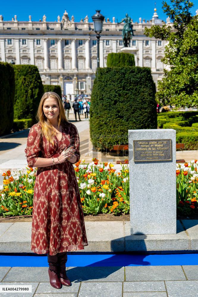 Princess Amalia Of The Netherlands Unveils A Plaque - Madrid